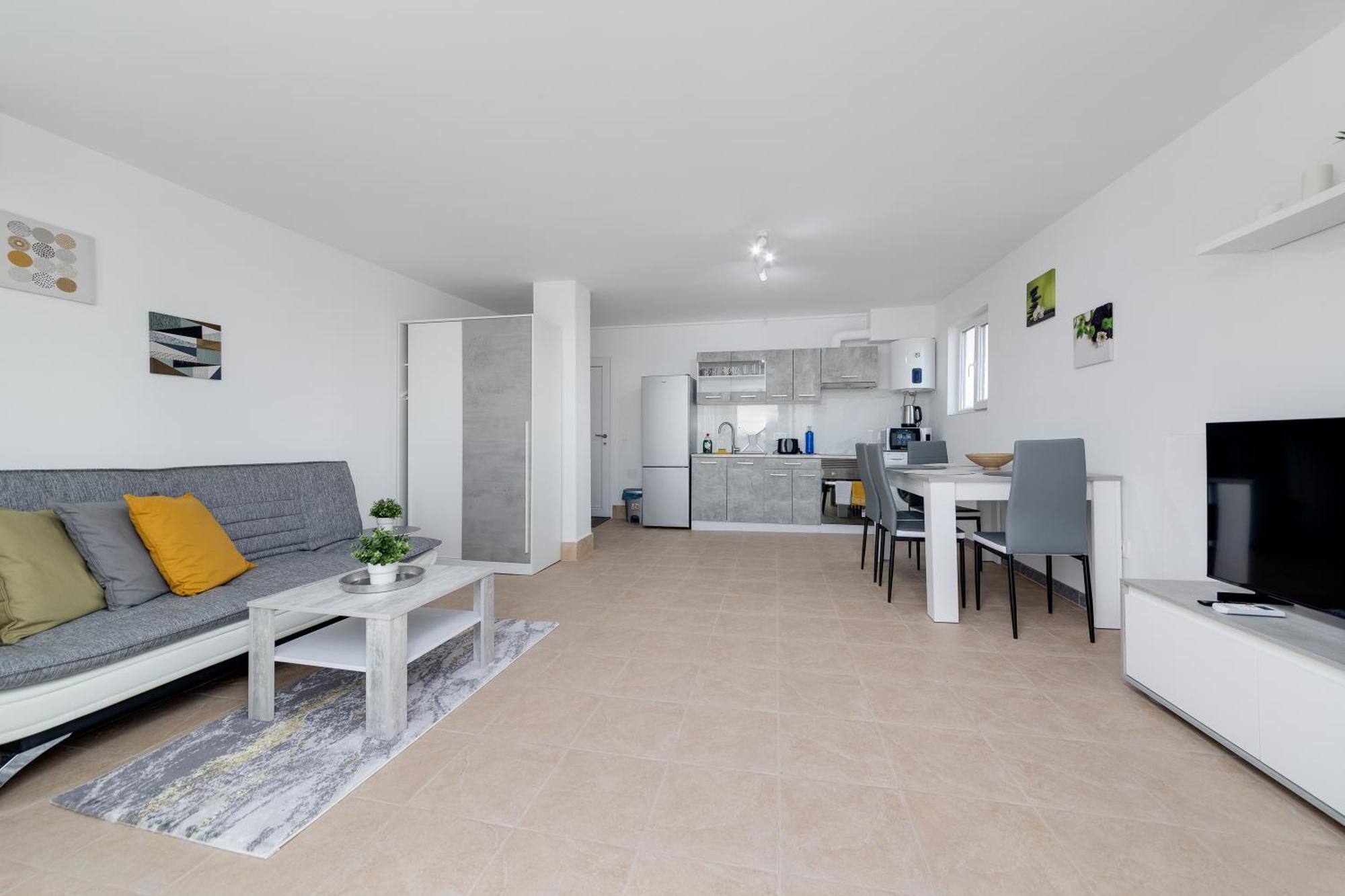 Cosy Apartment Near The Sea Torrevieja Eksteriør bilde