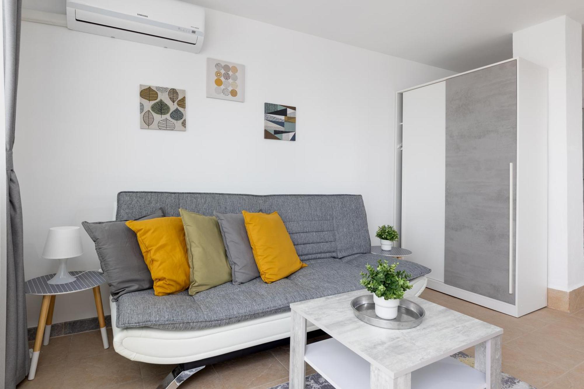 Cosy Apartment Near The Sea Torrevieja Eksteriør bilde