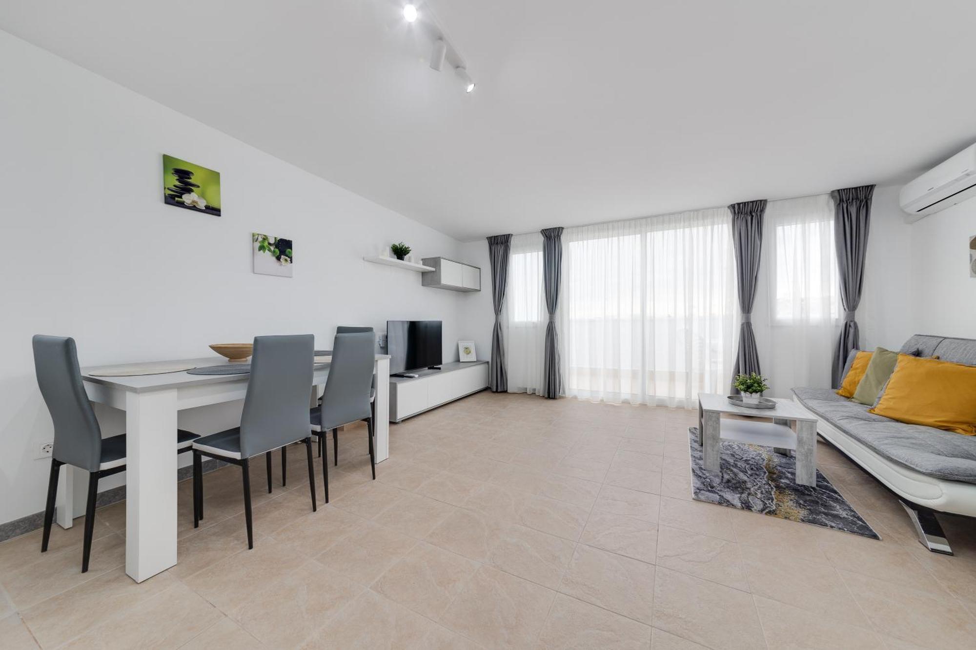 Cosy Apartment Near The Sea Torrevieja Eksteriør bilde